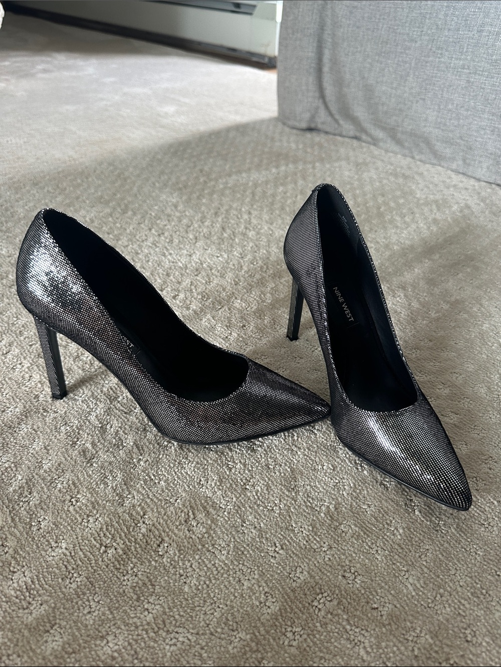 Nine West Tatiana heel pump shoe size 8.5 good condition